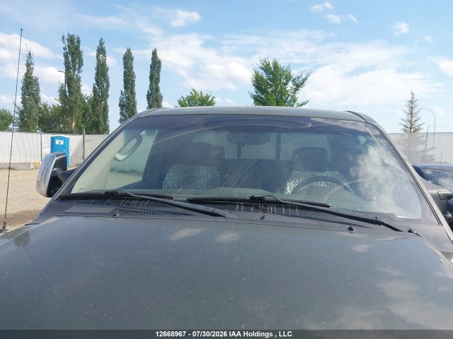 2004 Nissan Titan Se მანქანა იყიდება აუქციონზე, vin: 1N6AA06B64N584050, აუქციონის ნომერი: 12668967