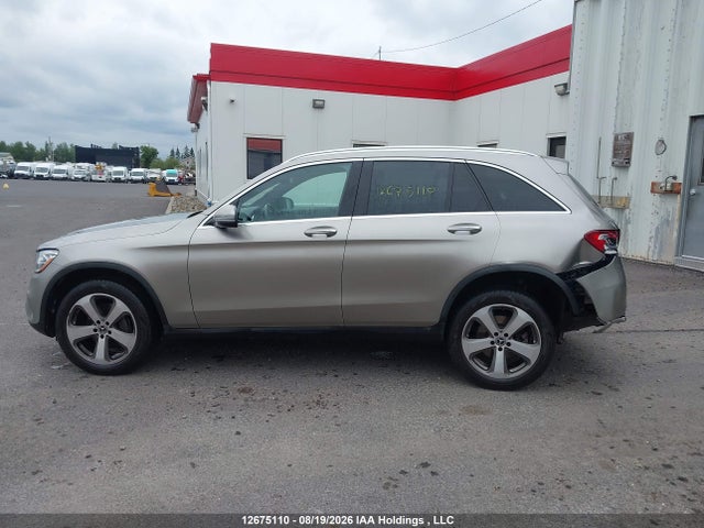 2020 Mercedes-benz Glc 300 4matic მანქანა იყიდება აუქციონზე, vin: WDC0G8EBXLV204228, აუქციონის ნომერი: 12675110