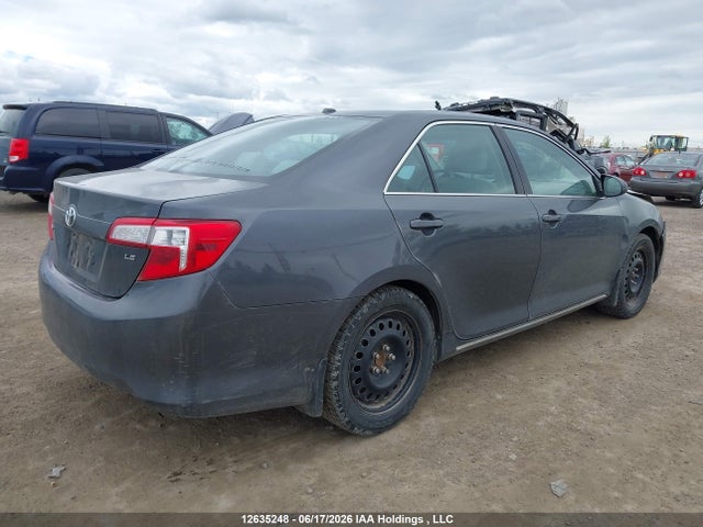 2012 Toyota Camry Le მანქანა იყიდება აუქციონზე, vin: 4T1BF1FK2CU001584, აუქციონის ნომერი: 12635248