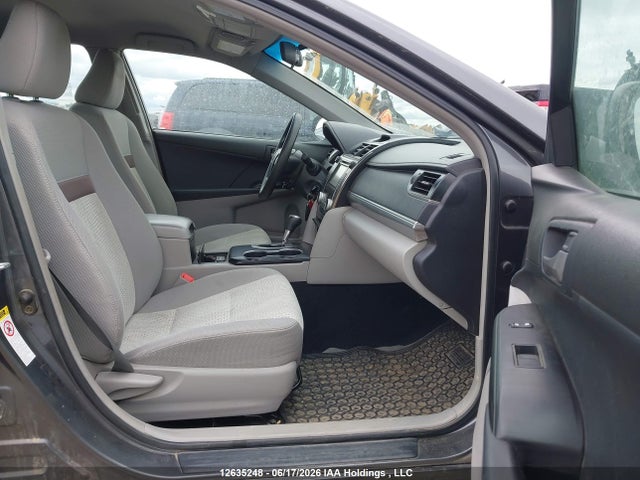 2012 Toyota Camry Le მანქანა იყიდება აუქციონზე, vin: 4T1BF1FK2CU001584, აუქციონის ნომერი: 12635248