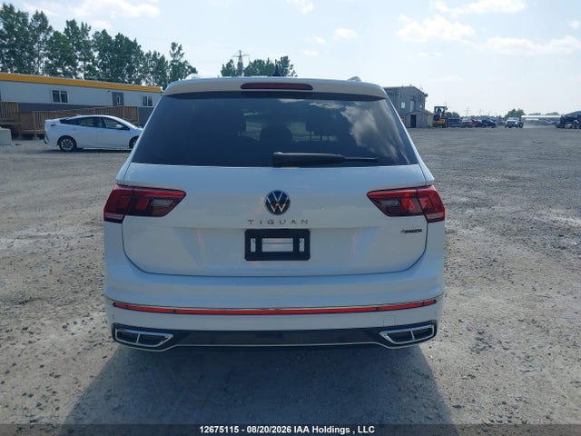Продажа на аукционе авто 2023 Volkswagen Tiguan Highline R-line, vin: 3VV4B7AX8PM075831, номер лота: 12675115