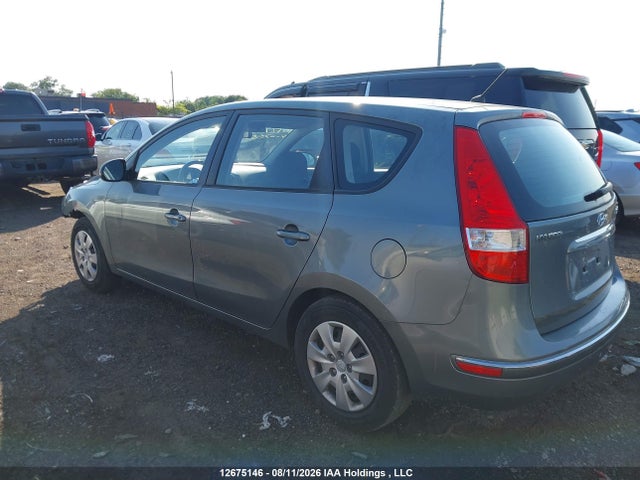 Продажа на аукционе авто 2010 Hyundai Elantra Touring Gls, vin: KMHDC8AEXAU071553, номер лота: 12675146