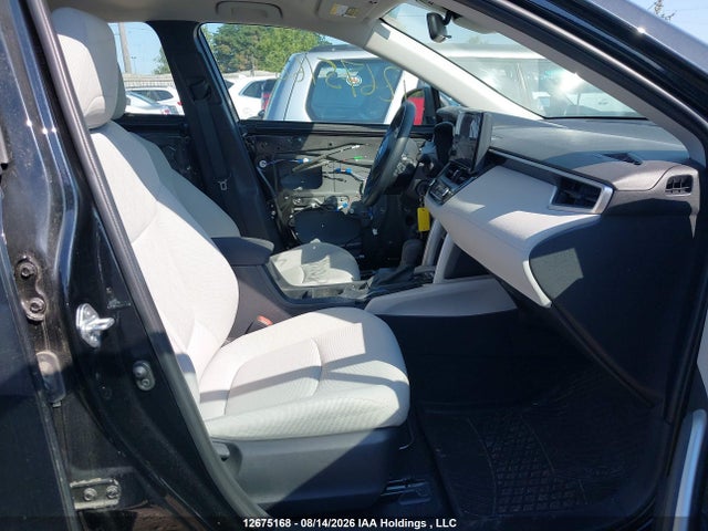 7MUAAAAGXRV099803 Toyota Corolla Cross L