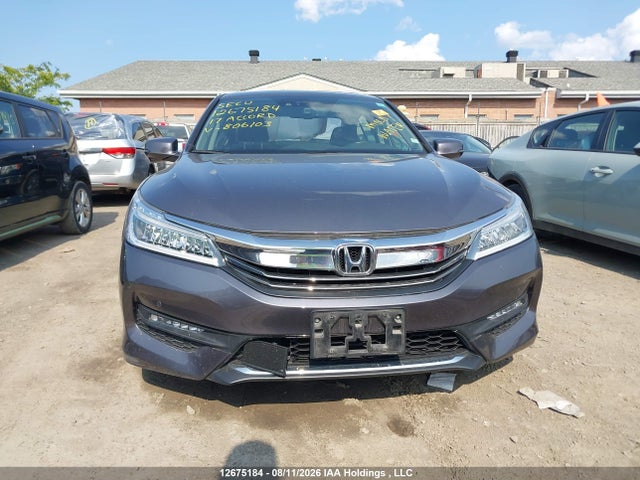 1HGCR2F0XHA806103 Honda Accord Touring