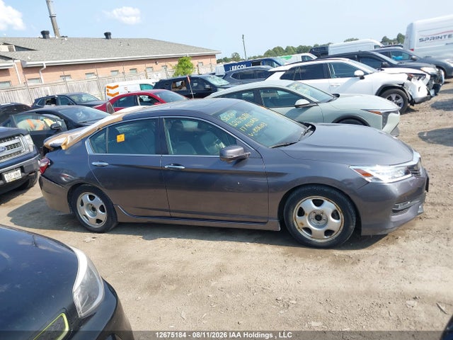 1HGCR2F0XHA806103 Honda Accord Touring