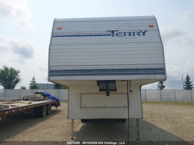Aukcja sprzedaży 1998 Terry Resort 5th Wheel, vin: 1EA5S2828W2466003, numer aukcji: 12675208