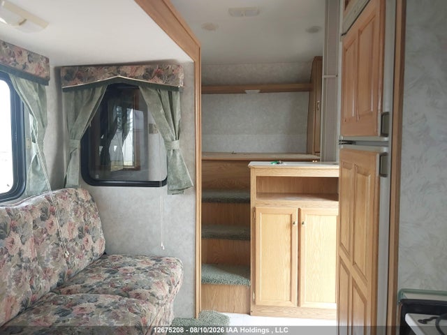 Aukcja sprzedaży 1998 Terry Resort 5th Wheel, vin: 1EA5S2828W2466003, numer aukcji: 12675208