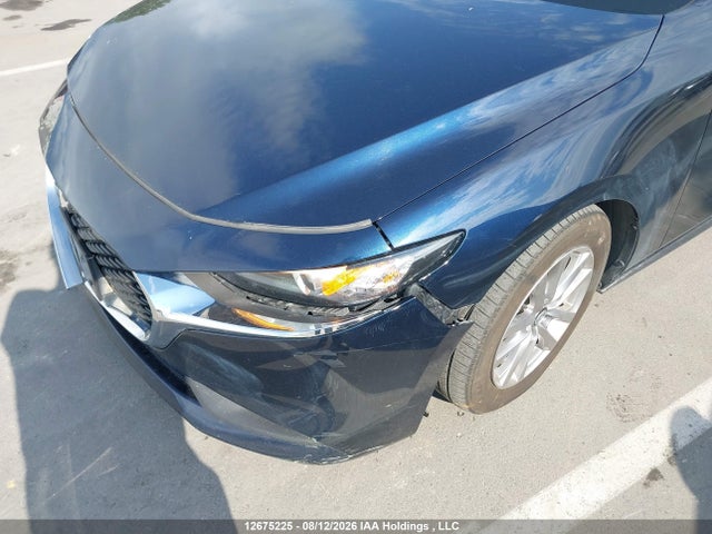 JM1BPBCM2K1134066 Mazda 3