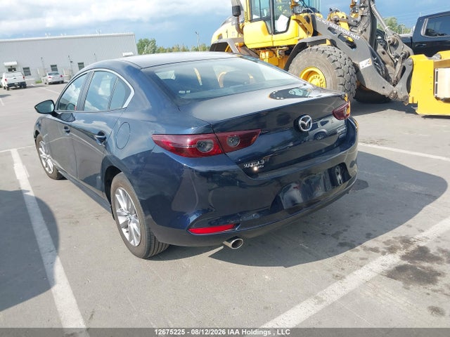 JM1BPBCM2K1134066 Mazda 3