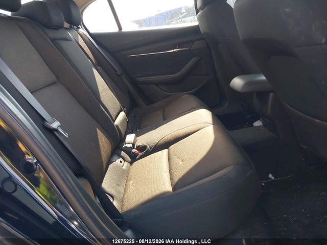 JM1BPBCM2K1134066 Mazda 3