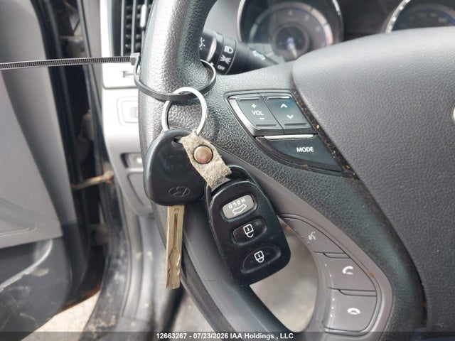 Продажа на аукционе авто 2013 Hyundai Sonata Gl/gls, vin: 5NPEB4AC5DH756254, номер лота: 12663267