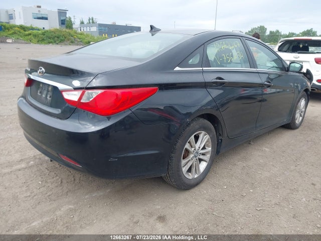 Продажа на аукционе авто 2013 Hyundai Sonata Gl/gls, vin: 5NPEB4AC5DH756254, номер лота: 12663267
