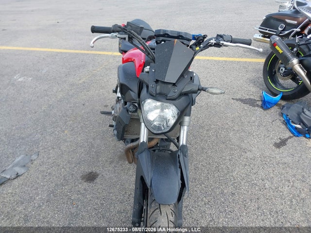 Yamaha FZ07 2015 JYARM06N2FA000997 Image 12