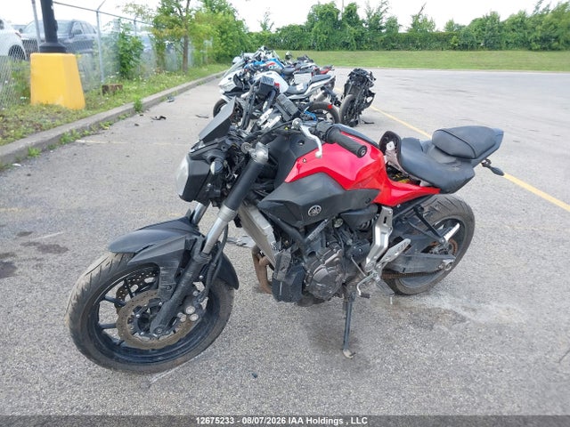 Yamaha FZ07 2015 JYARM06N2FA000997 Image 2
