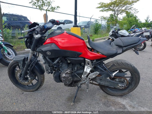 Yamaha FZ07 2015 JYARM06N2FA000997 Image 9