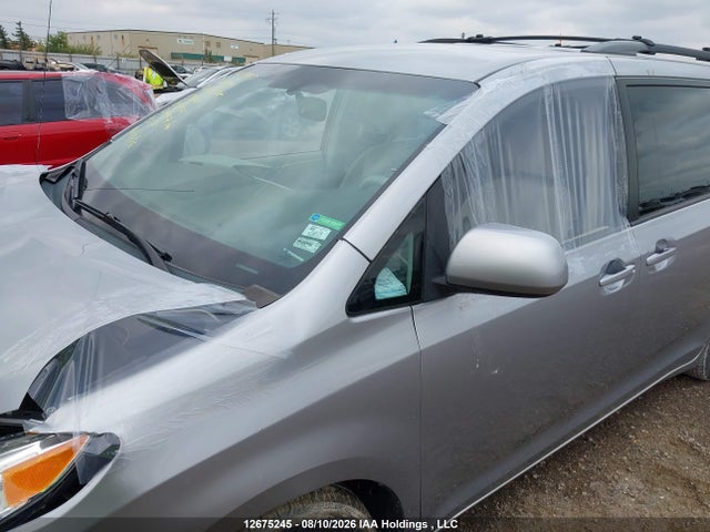 Продаж на аукціоні авто 2011 Toyota Sienna Le V6, vin: 5TDKK3DC2BS112338, номер лоту: 12675245
