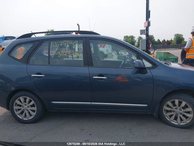 2010 Kia Rondo მანქანა იყიდება აუქციონზე, vin: KNAHH8A85A7314375, აუქციონის ნომერი: 12675249