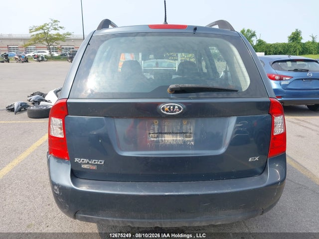 2010 Kia Rondo მანქანა იყიდება აუქციონზე, vin: KNAHH8A85A7314375, აუქციონის ნომერი: 12675249