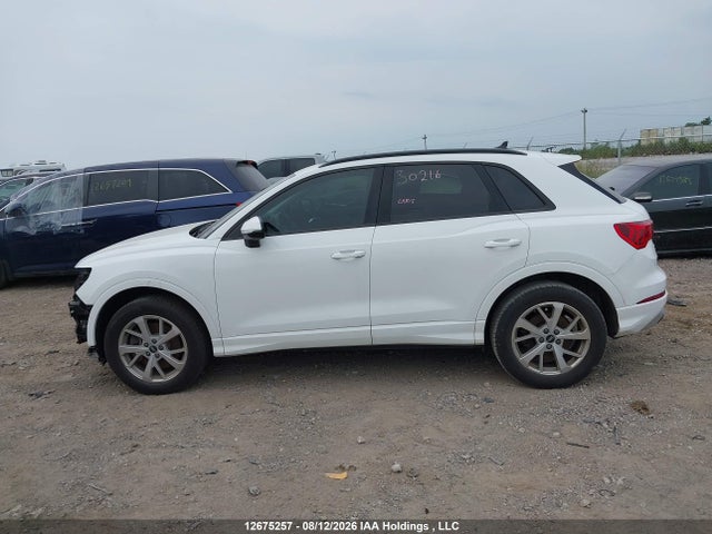 2021 Audi Q3 მანქანა იყიდება აუქციონზე, vin: WA1AECF33M1036784, აუქციონის ნომერი: 12675257