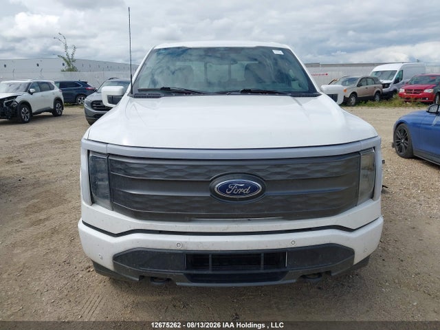 2023 Ford F-150 Lightning Lariat მანქანა იყიდება აუქციონზე, vin: 1FT6W1EV0PWG08515, აუქციონის ნომერი: 12675262