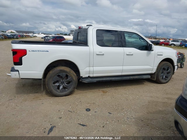 2023 Ford F-150 Lightning Lariat მანქანა იყიდება აუქციონზე, vin: 1FT6W1EV0PWG08515, აუქციონის ნომერი: 12675262