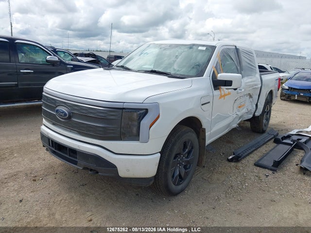 2023 Ford F-150 Lightning Lariat მანქანა იყიდება აუქციონზე, vin: 1FT6W1EV0PWG08515, აუქციონის ნომერი: 12675262