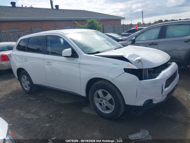 Mitsubishi Outlander 2014 JA4AZ2A33EZ606663 Image 14