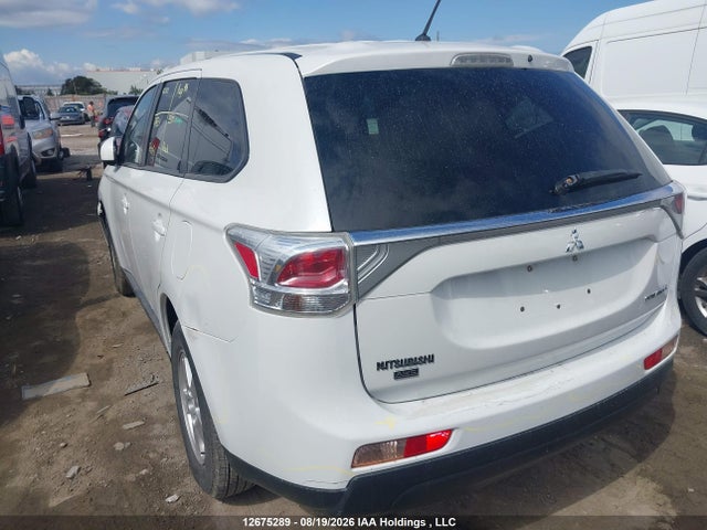 Mitsubishi Outlander 2014 JA4AZ2A33EZ606663 Image 3