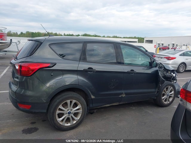 12675292 :رقم المزاد ، 1FMCU0F72KUB87397 vin ، 2019 Ford Escape S مزاد بيع