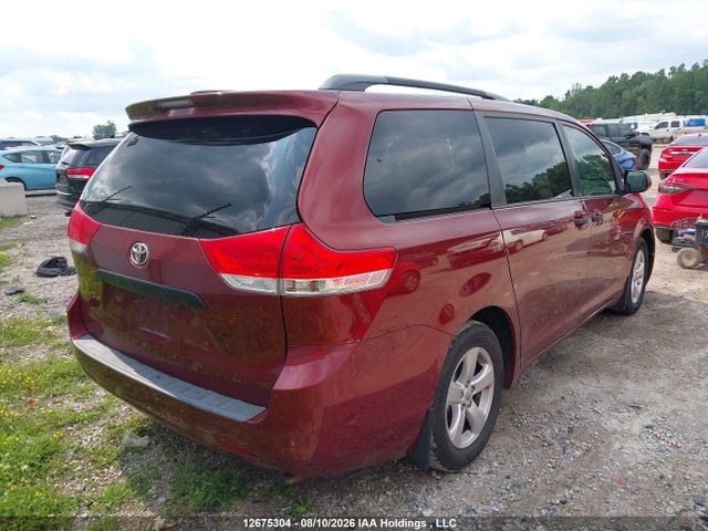 12675304 :رقم المزاد ، 5TDZK3DC9CS248496 vin ، 2012 Toyota Sienna مزاد بيع