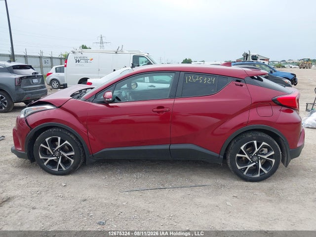 NMTKHMBX5JR010409 Toyota C-HR XLE