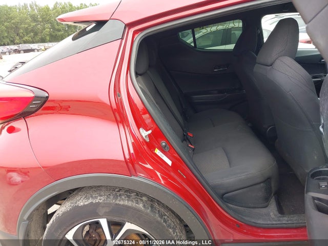 NMTKHMBX5JR010409 Toyota C-HR XLE