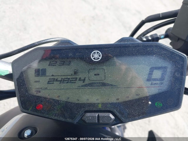 Yamaha FZ07 2016 JYARM06N8GA001427 Image 7