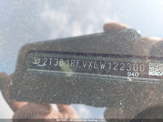 2T3B1RFVXLW122300 Toyota RAV4 LE