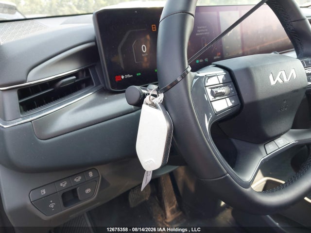 2024 Kia Ev9 Land/land W/premium Package მანქანა იყიდება აუქციონზე, vin: KNDADFS56R6032871, აუქციონის ნომერი: 12675358