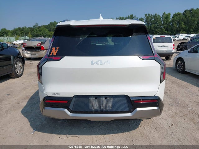 2024 Kia Ev9 Land/land W/premium Package მანქანა იყიდება აუქციონზე, vin: KNDADFS56R6032871, აუქციონის ნომერი: 12675358