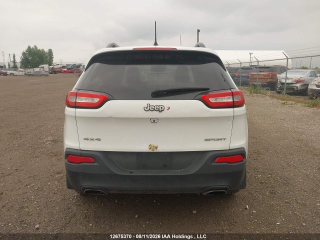 2018 Jeep Cherokee Sport მანქანა იყიდება აუქციონზე, vin: 1C4PJMAXXJD616796, აუქციონის ნომერი: 12675370