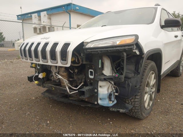 2018 Jeep Cherokee Sport მანქანა იყიდება აუქციონზე, vin: 1C4PJMAXXJD616796, აუქციონის ნომერი: 12675370