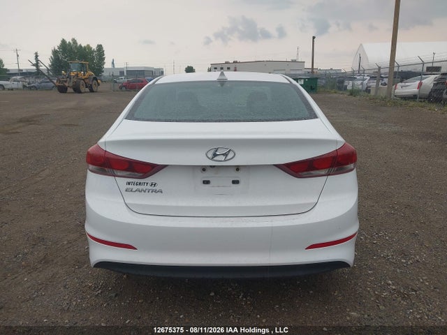 KMHD84LFXJU578565 Hyundai Elantra Sel/value/limited