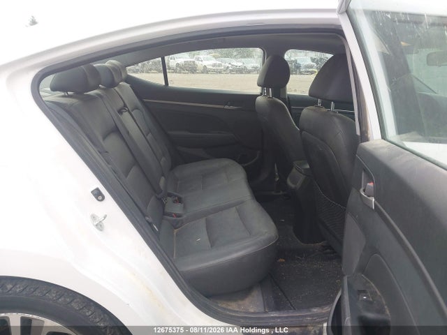 KMHD84LFXJU578565 Hyundai Elantra Sel/value/limited
