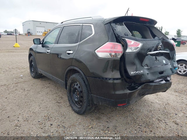 2015 Nissan Rogue S/sl/sv მანქანა იყიდება აუქციონზე, vin: 5N1AT2MV6FC882453, აუქციონის ნომერი: 12675379