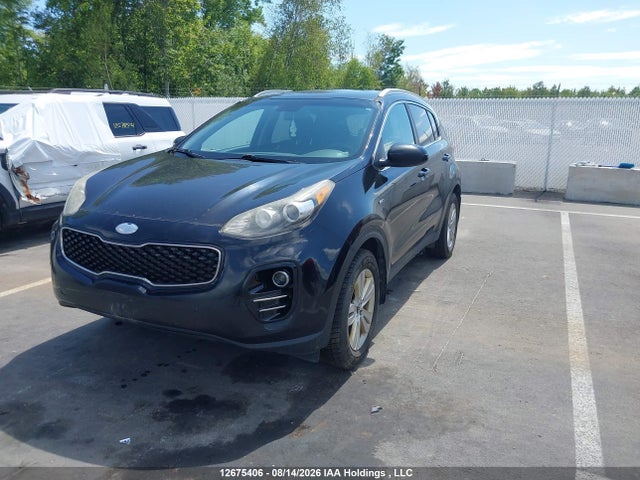 KIA Sportage 2018 KNDPMCAC0J7388899 Image 2