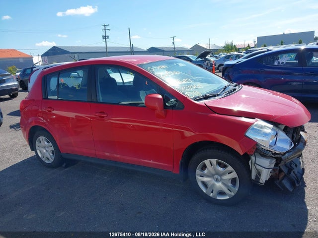 2010 Nissan Versa 1.8s მანქანა იყიდება აუქციონზე, vin: 3N1BC1CP9AL415033, აუქციონის ნომერი: 12675410
