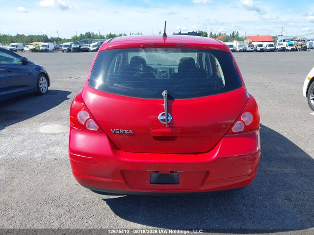 2010 Nissan Versa 1.8s მანქანა იყიდება აუქციონზე, vin: 3N1BC1CP9AL415033, აუქციონის ნომერი: 12675410