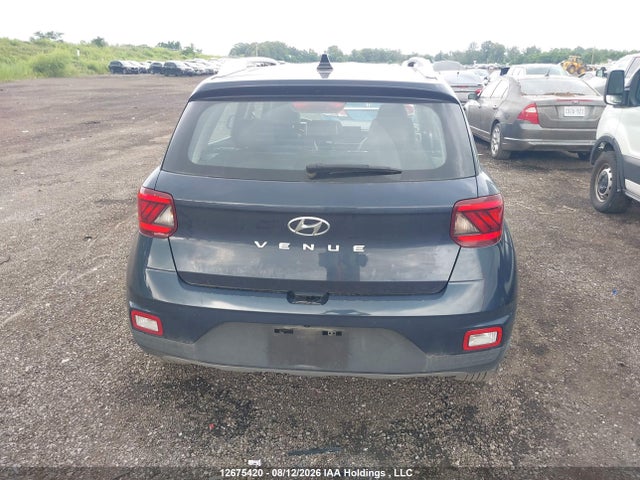 KMHRC8A34MU122294 Hyundai Venue Ultimate With Black Interior