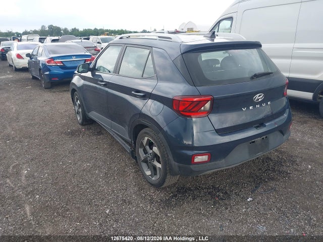 KMHRC8A34MU122294 Hyundai Venue Ultimate With Black Interior