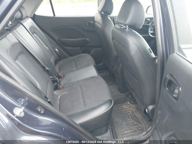 KMHRC8A34MU122294 Hyundai Venue Ultimate With Black Interior