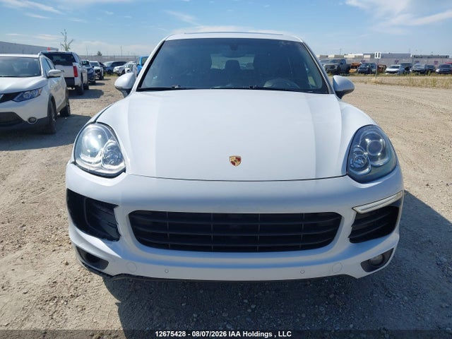 WP1AA2A28HKA87738 Porsche Cayenne Platinum Edition