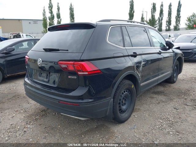 3VV2B7AX9LM130885 Volkswagen Tiguan Comfortline/iq Drive