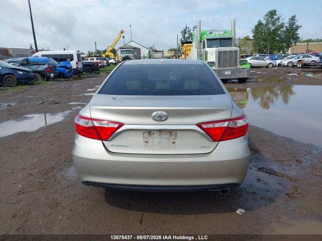 Aukcja sprzedaży 2015 Toyota Camry Xle, vin: 4T1BF1FK7FU932098, numer aukcji: 12675437